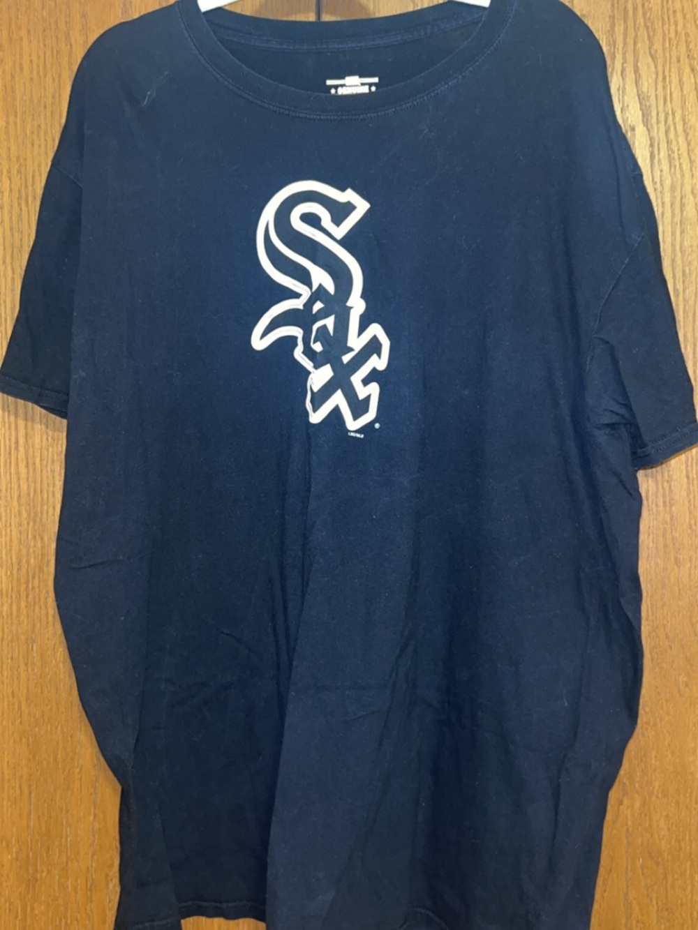 Genuine Merchandise Black White Sox Logo Tee